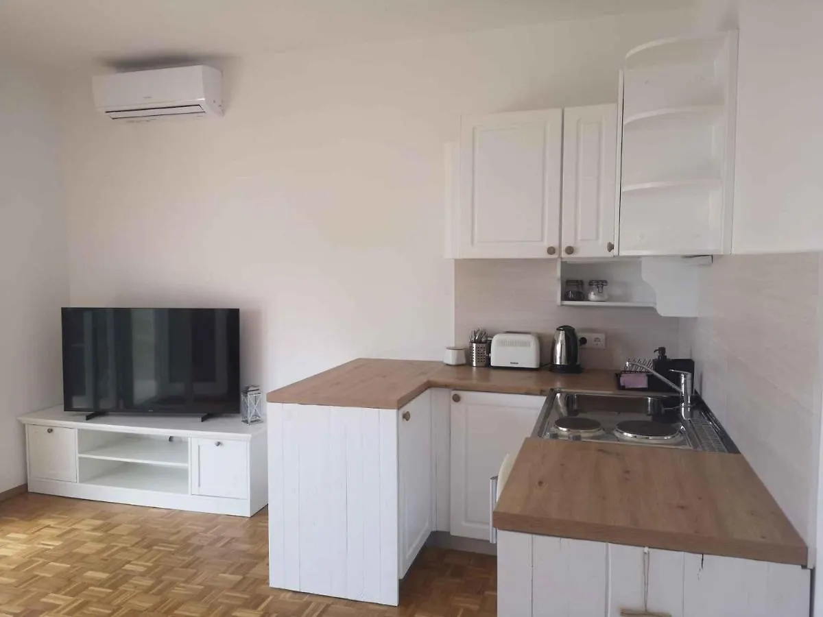 Apartments In Dramalj 45049 Croatia